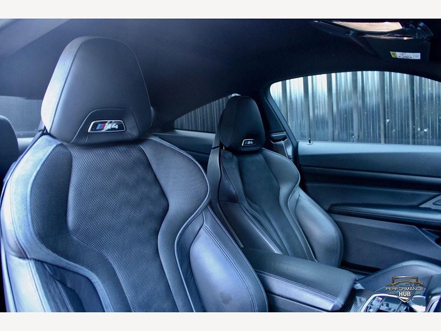 2021 BMW M4 photo 6