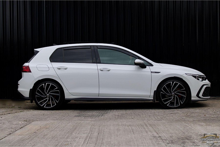 Volkswagen Golf photo 2