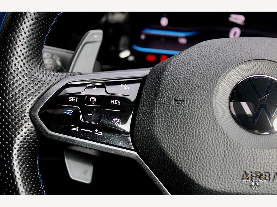 2022 Volkswagen Golf photo 12