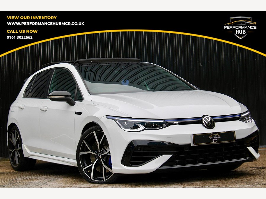 2022 Volkswagen Golf photo 1