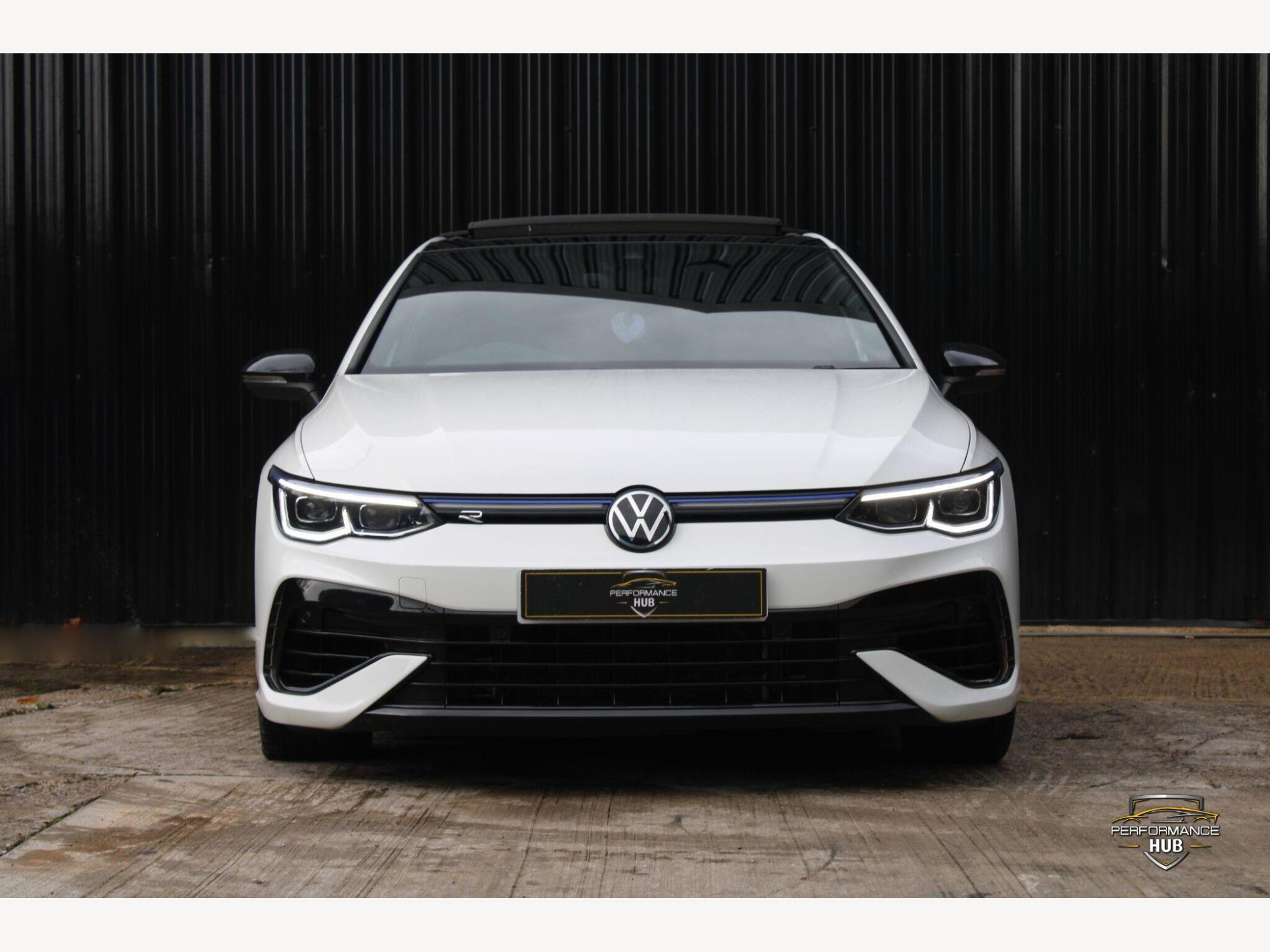 Volkswagen Golf photo 2