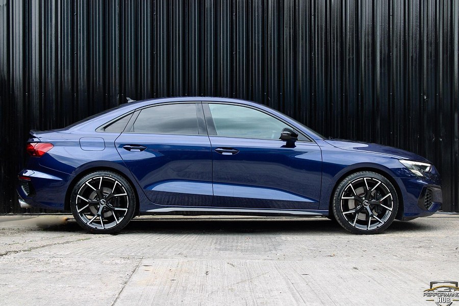 2021 Audi S3 photo 3