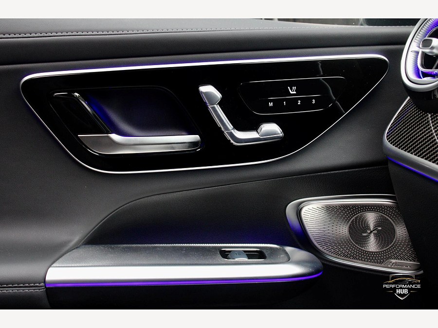 2023 Mercedes-Benz GLC photo 12