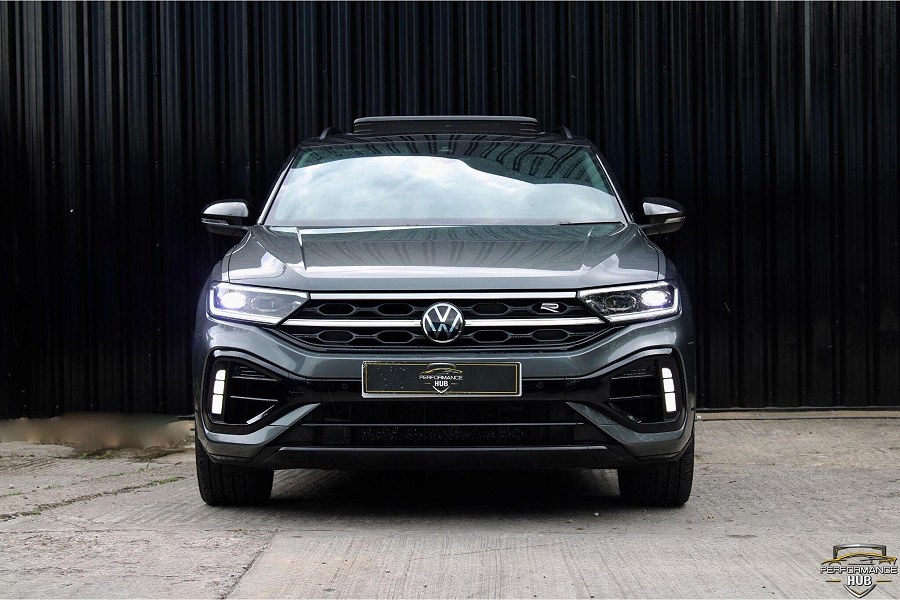 Volkswagen T-Roc photo 2
