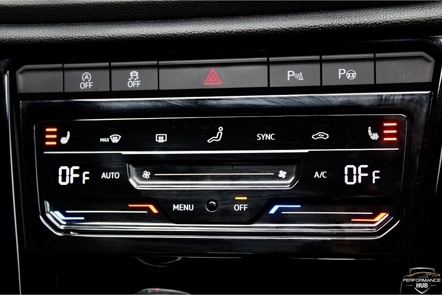 2025 Volkswagen T-Roc photo 12
