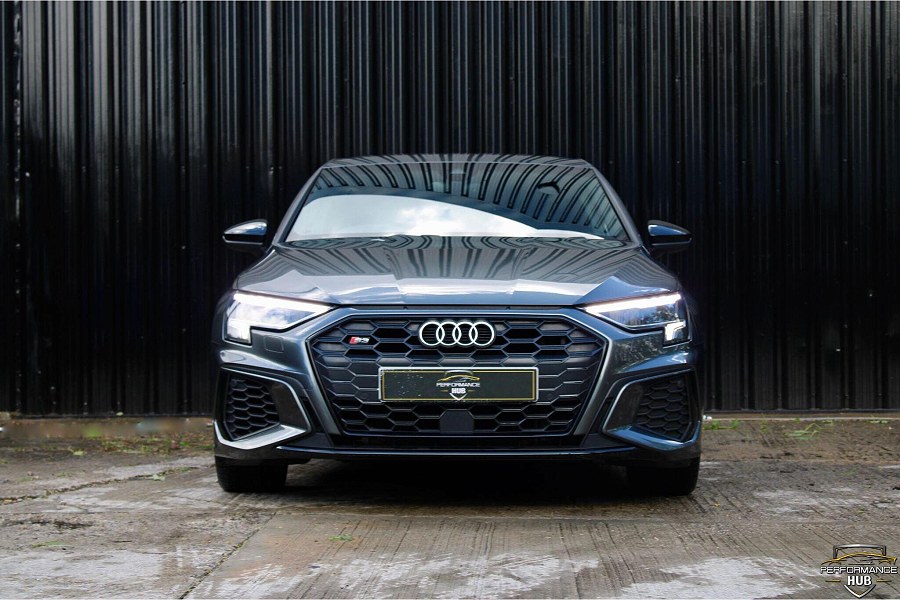 Audi S3 photo 2