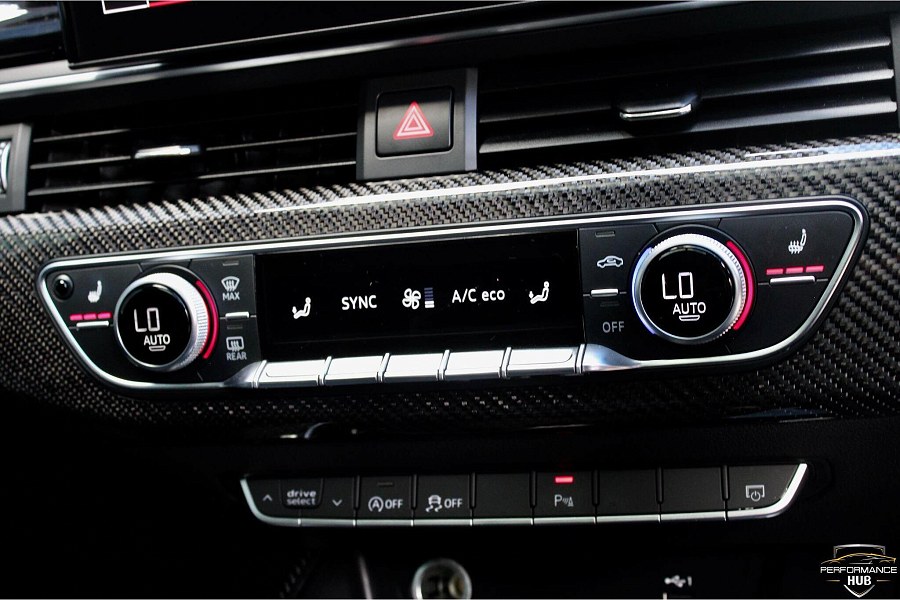 2021 Audi RS4 Avant photo 14