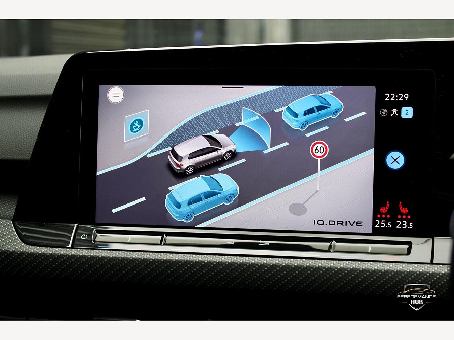 2023 Volkswagen Golf photo 11