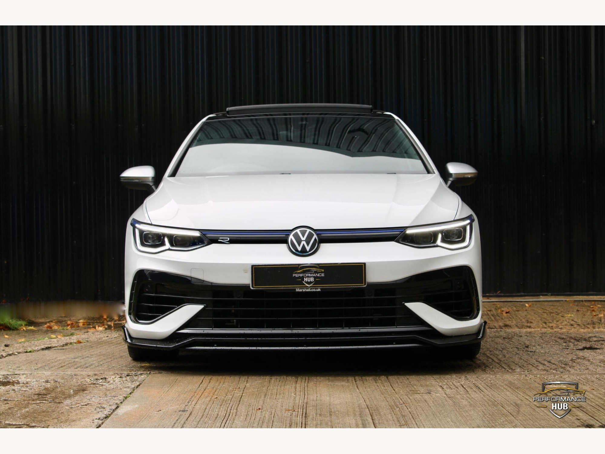 Volkswagen Golf photo 2