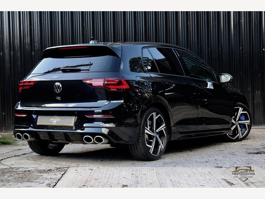 2021 Volkswagen Golf photo 4