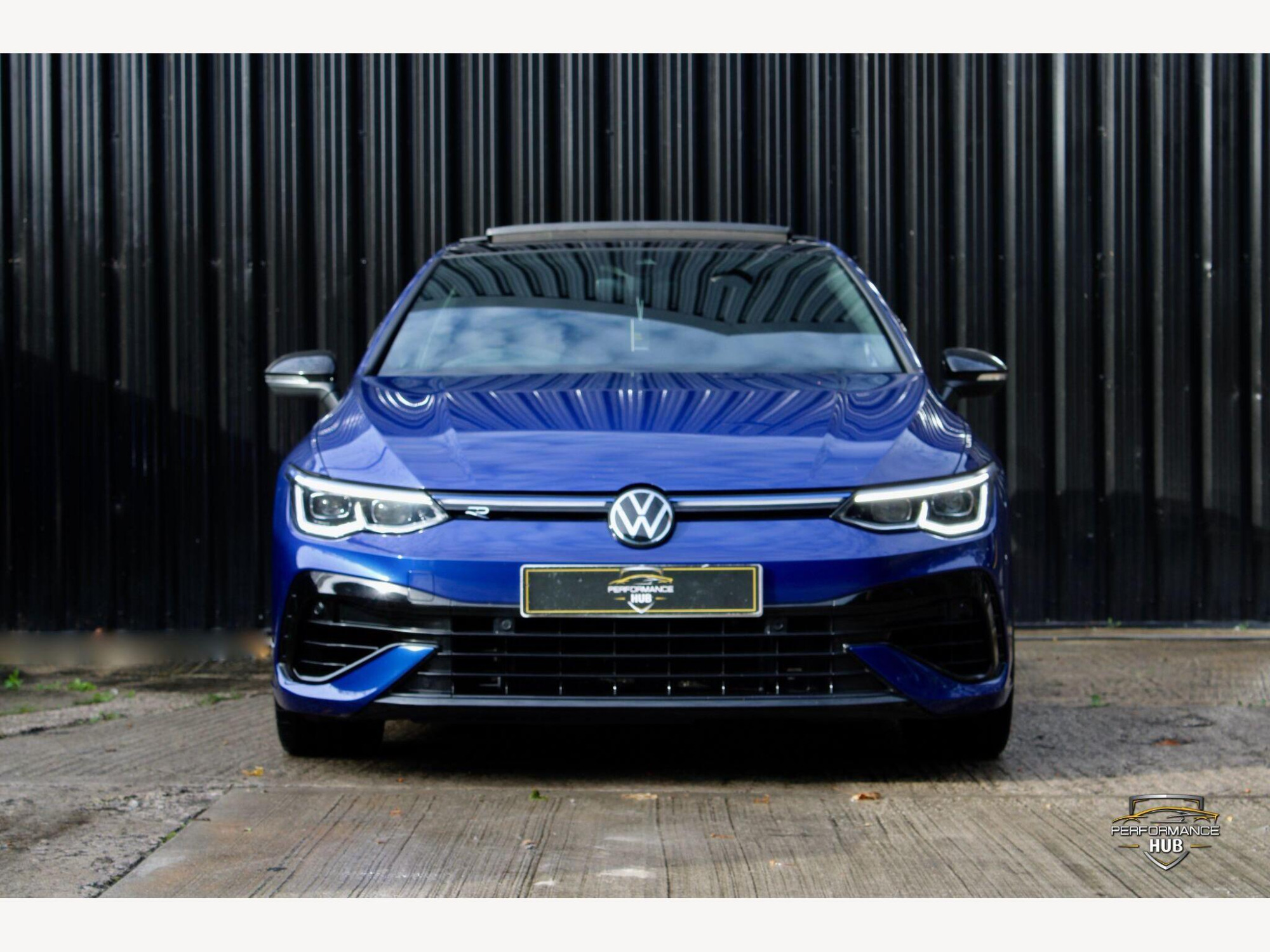 Volkswagen Golf photo 2