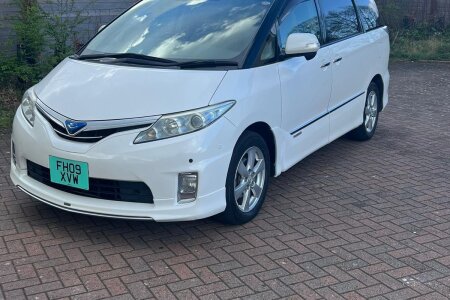 2009 Toyota Estima photo 3