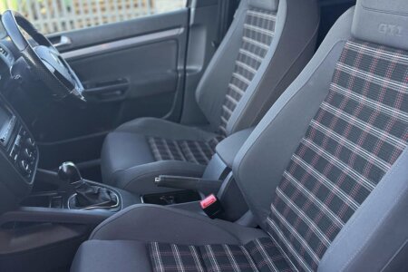 2009 Volkswagen Golf photo 10