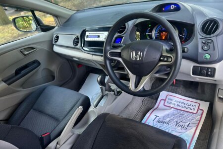 2009 Honda Insight photo 11