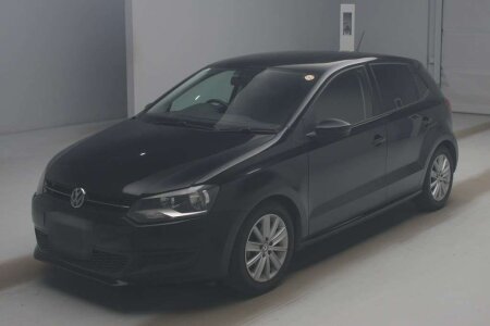 2013 Volkswagen Polo photo 2
