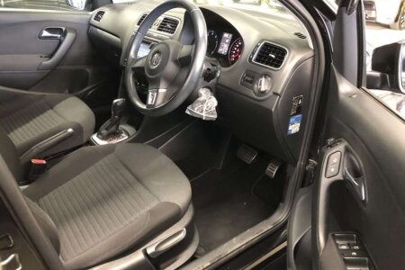 2013 Volkswagen Polo photo 6