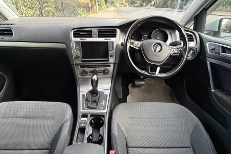 2014 Volkswagen Golf photo 10