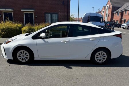 2022 Toyota Prius photo 4