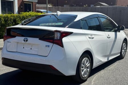 2022 Toyota Prius photo 5