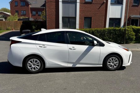 2022 Toyota Prius photo 6