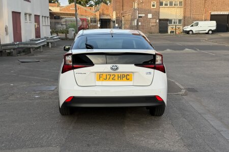 2022 Toyota Prius photo 10
