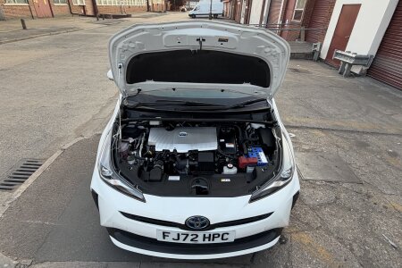 2022 Toyota Prius photo 8