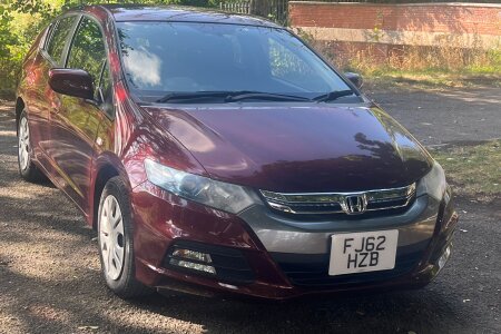 Honda Insight photo 2