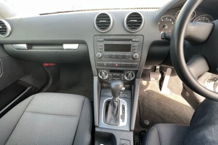 2010 Audi A3 photo 14