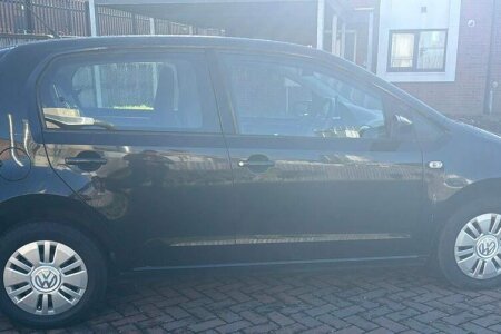 Volkswagon UP photo 6