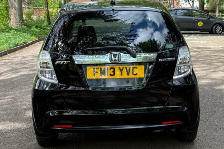 2013 Honda FIT HYBRID photo 5