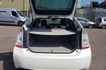2011 Toyota Prius photo 10