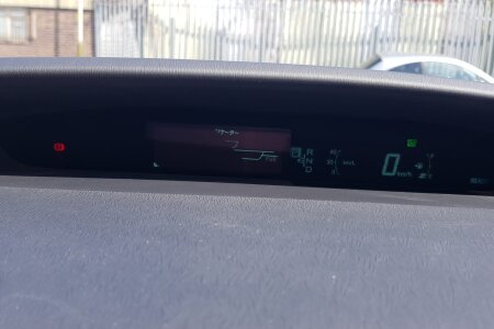 2011 Toyota Prius photo 3