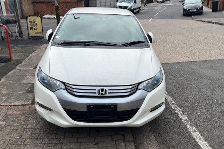 HONDA INSIGHT photo 2