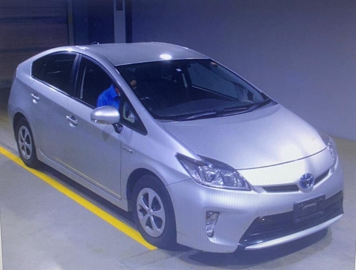 Toyota Prius S Grade for sale at Japan Car Importers