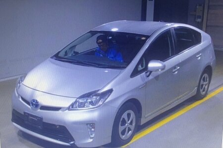 Toyota Prius photo 2