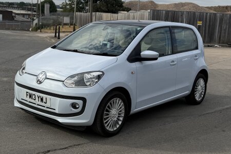 2013 Volkswagon Up! photo 1