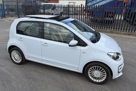 2013 Volkswagon Up! photo 4