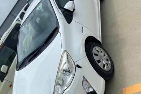 2016 Toyota Aqua photo 5