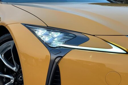 2018 LEXUS LC500 photo 6