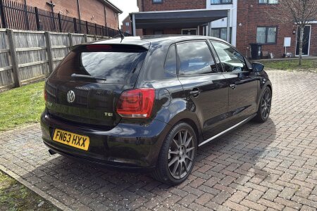 2013 Volkswagen Polo photo 11