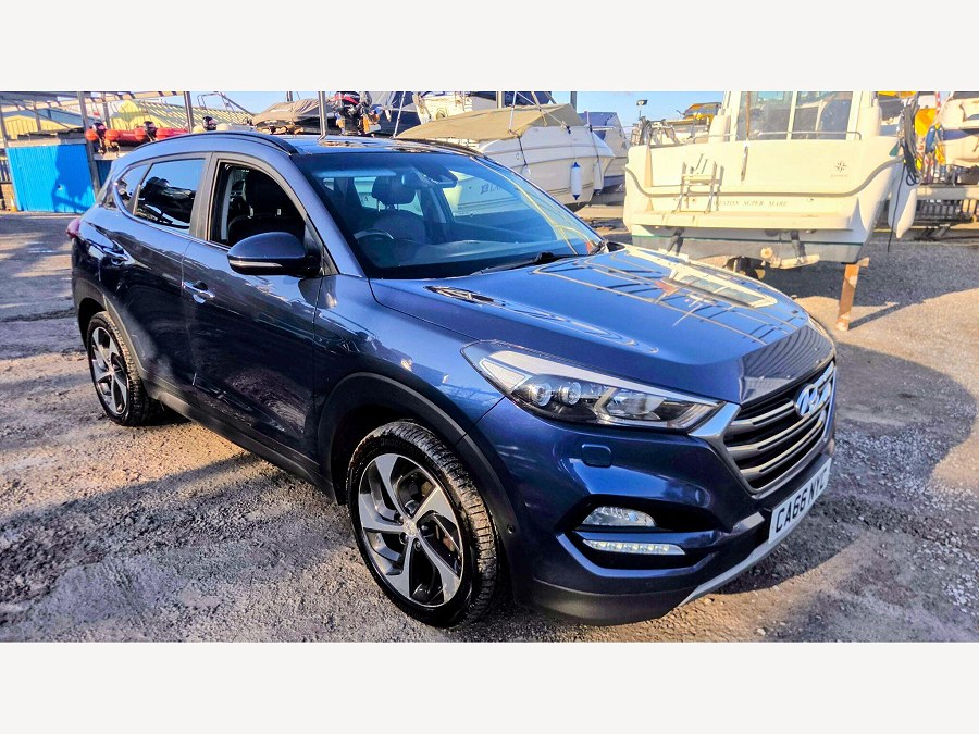 2017 Hyundai TUCSON photo 3