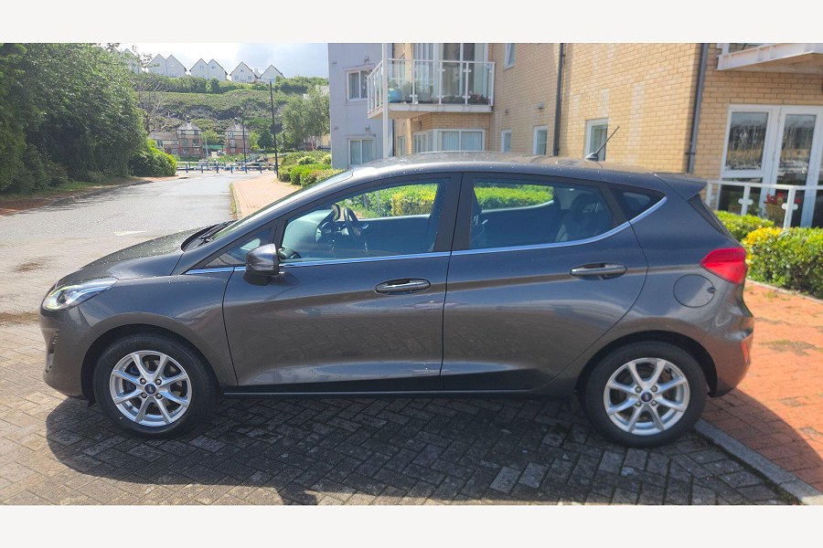 2019 Ford Fiesta photo 5