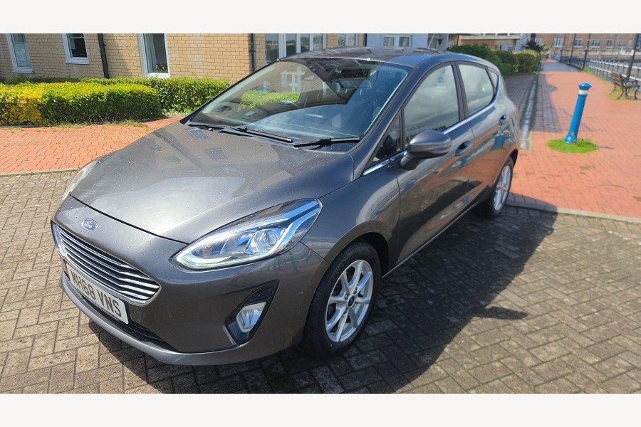 2019 Ford Fiesta photo 7