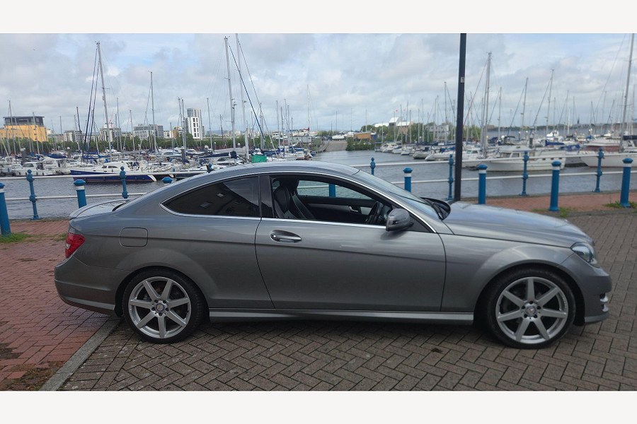 2014 Mercedes-Benz C Class photo 13