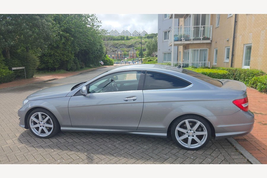 2014 Mercedes-Benz C Class photo 11