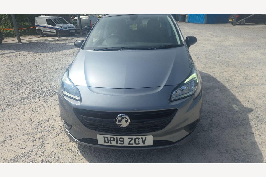 Vauxhall Corsa photo 2