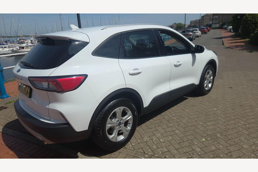 2021 Ford Kuga photo 11
