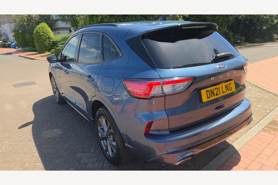 2021 Ford Kuga photo 7