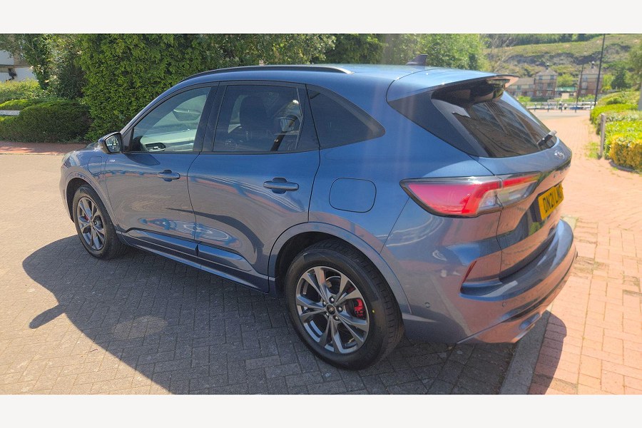 2021 Ford Kuga photo 8