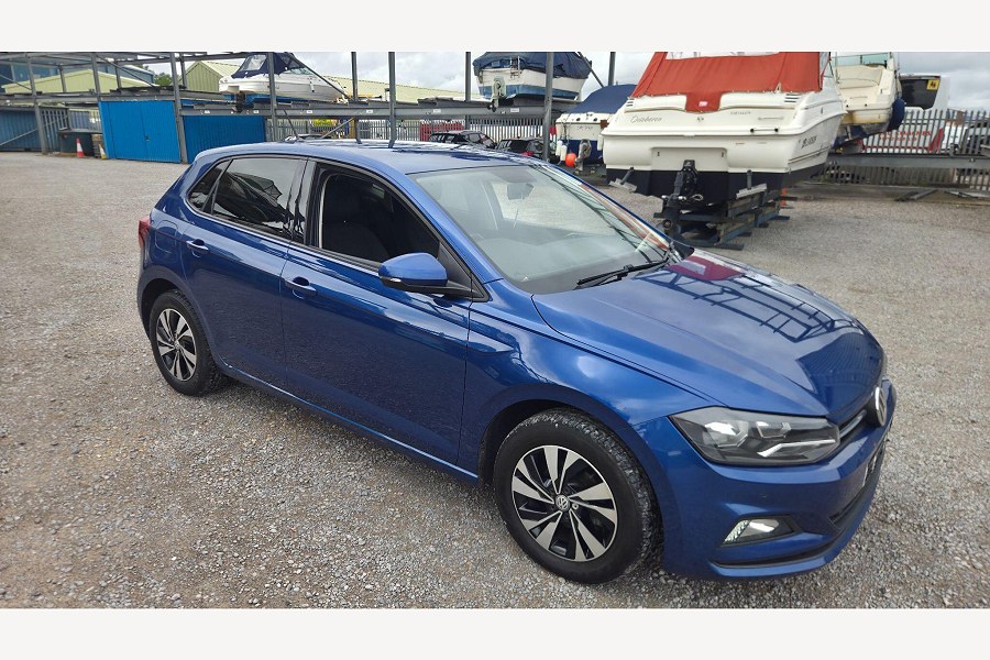 Volkswagen Polo photo 2
